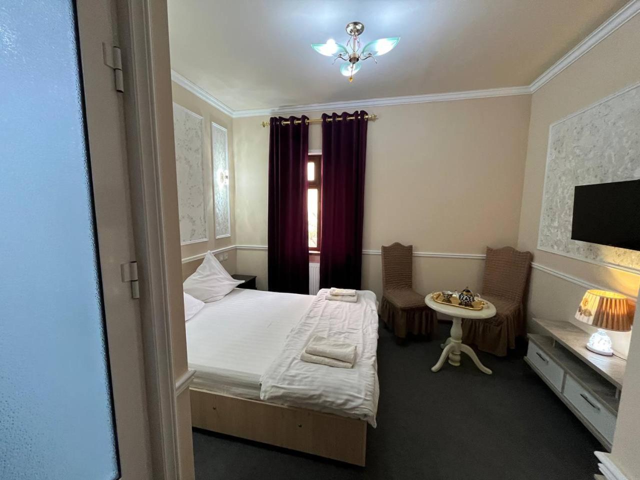 AISHA Hotel Samarkand Buitenkant foto